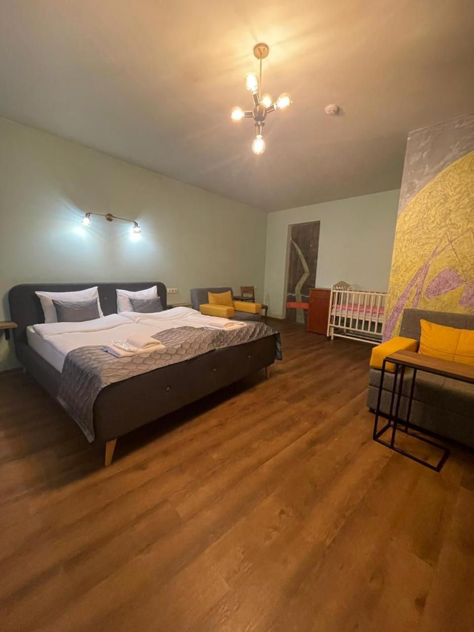 Boutique Kosher Hotel Tourfa Tiflis Exterior foto
